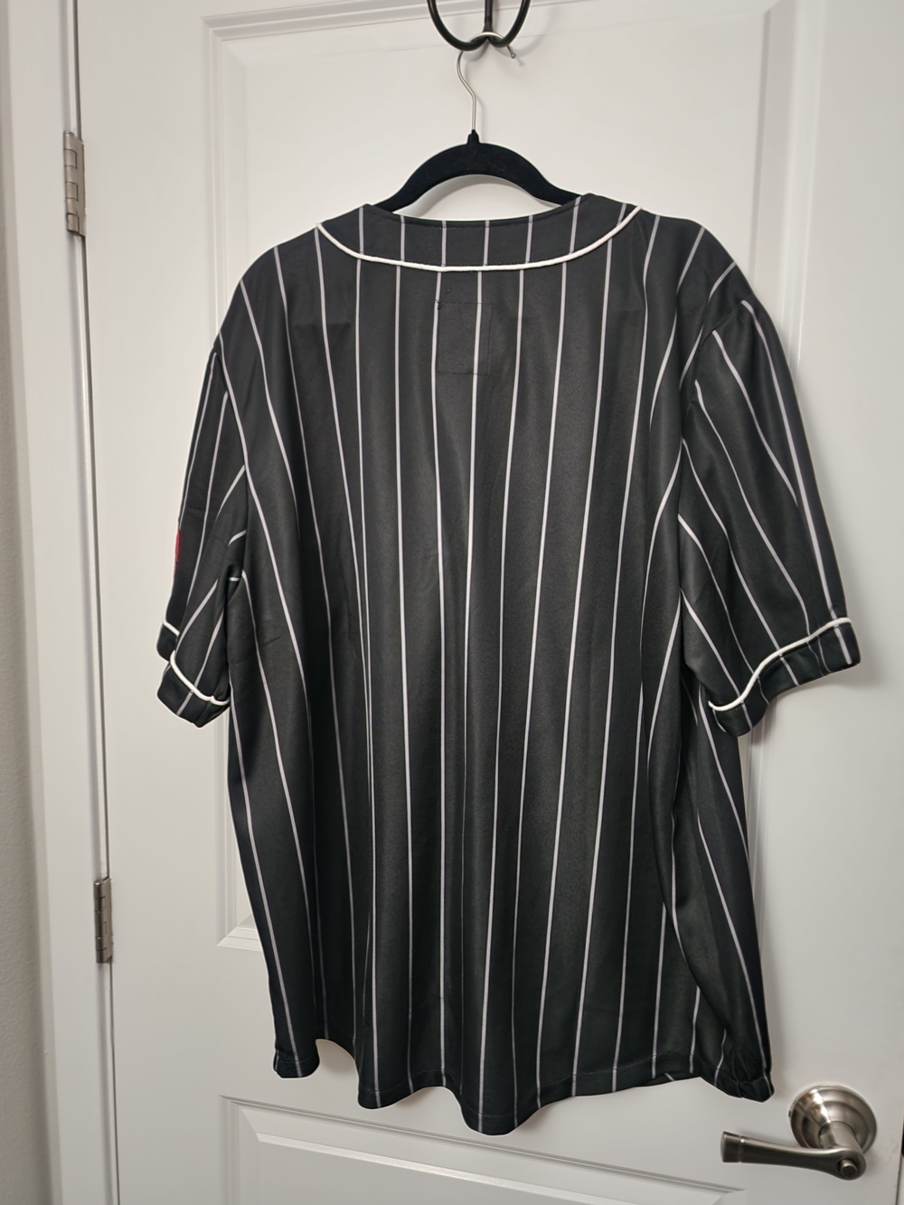 Ecko Unltd. Black Pinstripe Button-Up Jersey with White Stripes - Picture 5 of 5